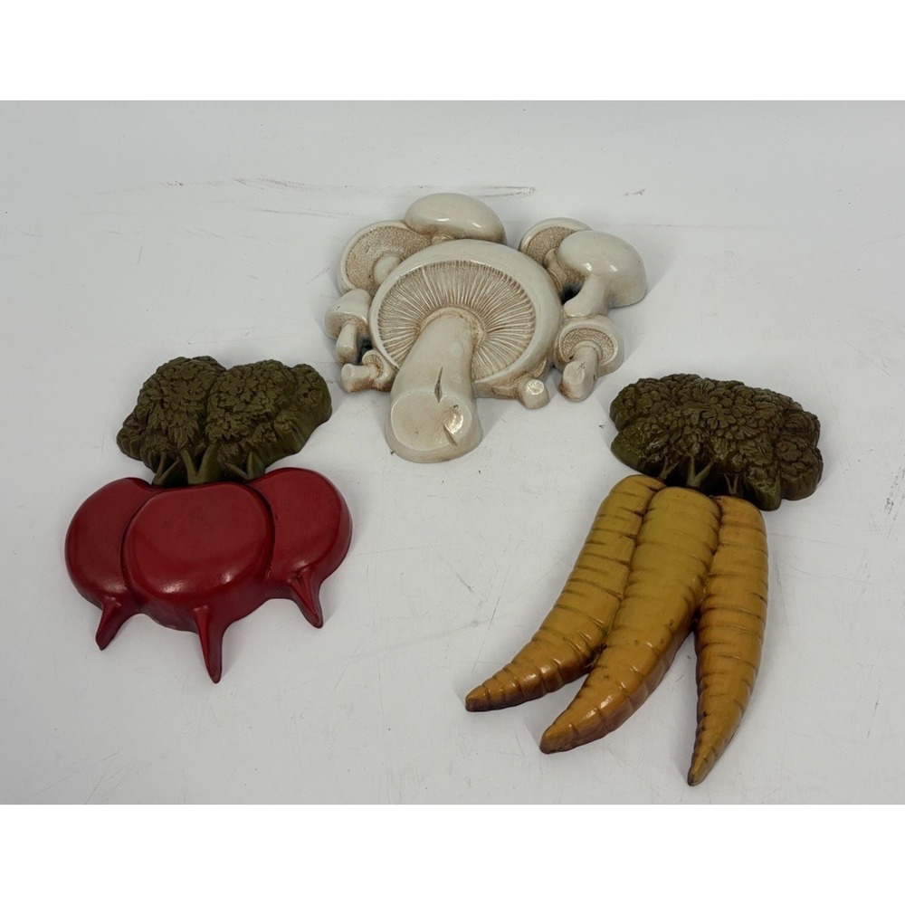 Vintage Homco Wall Decor Vegetables Set of 3 Radishes Carrots Mushrooms 1982 Art